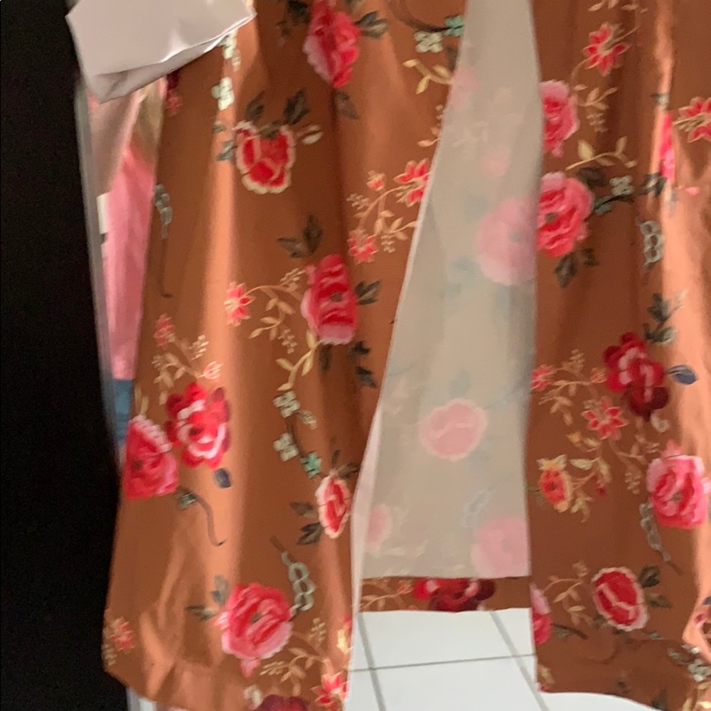 Coat - Picture 3 of 3